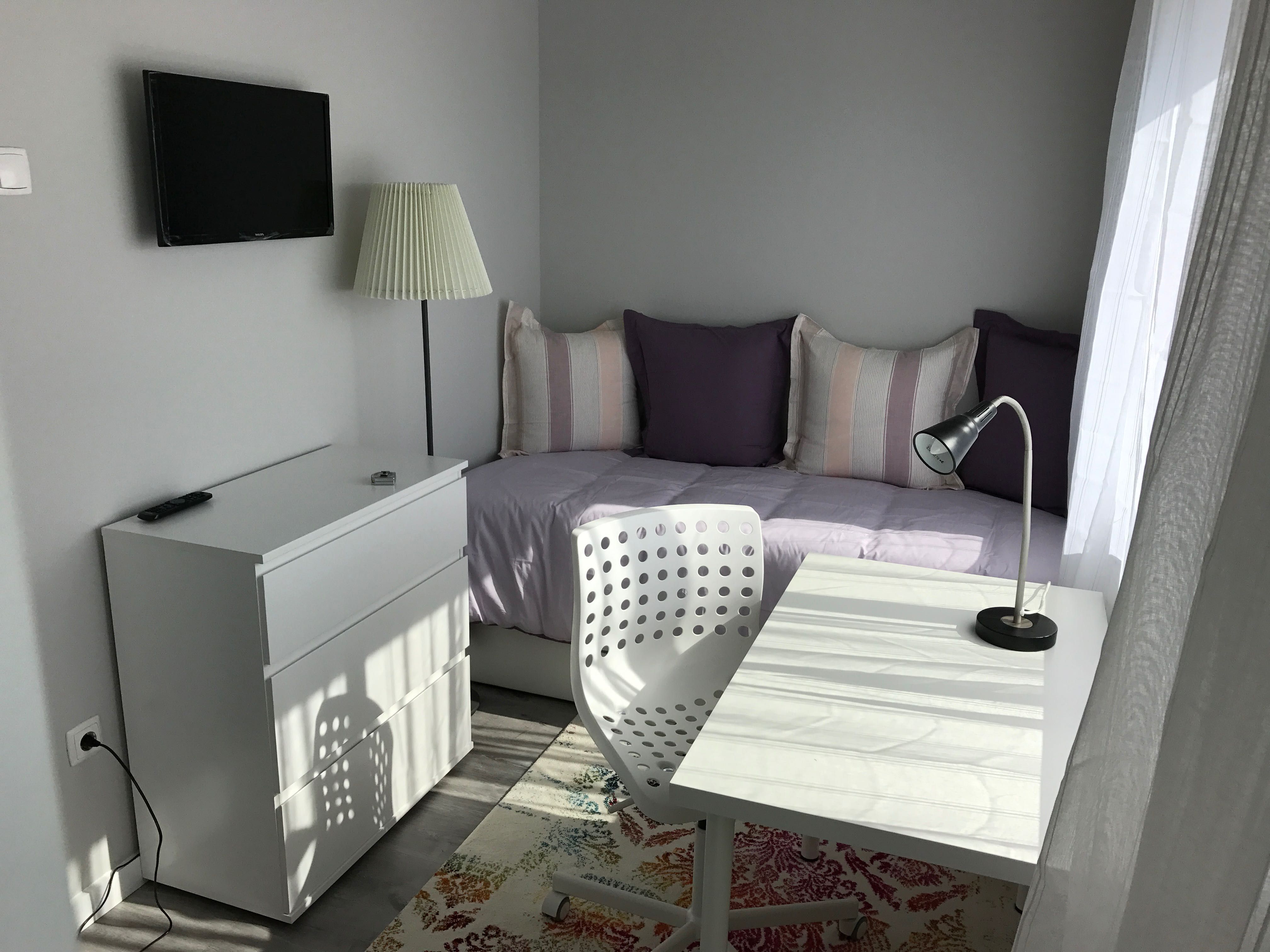 QUARTOS PARA ESTUDANTES - JUNTO À UNIV FERNANDO PESSOA
