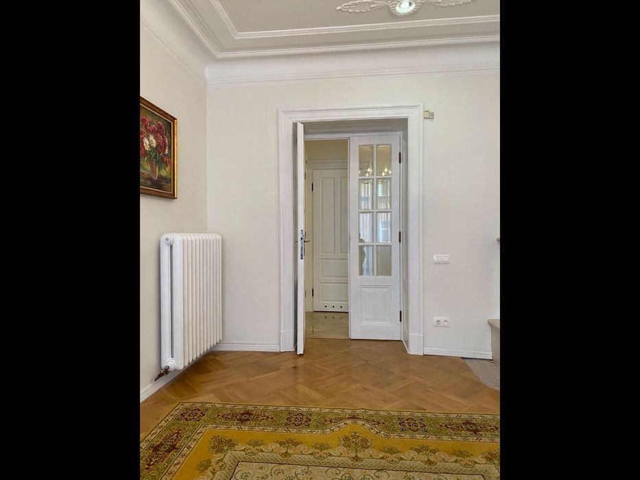 Оренда 3-кімнатної квартири 92 кв. м по вул. Вишенського у Львові