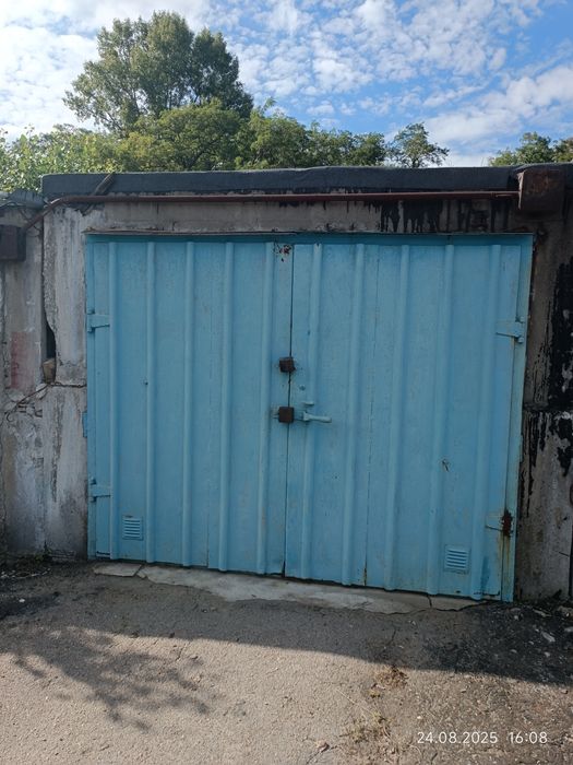 Гараж  в кооперативі Хвиля