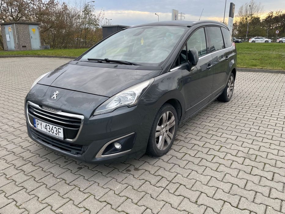 Peugeot 5008 5008 automat Allure bezwypadkowy serwisiwany