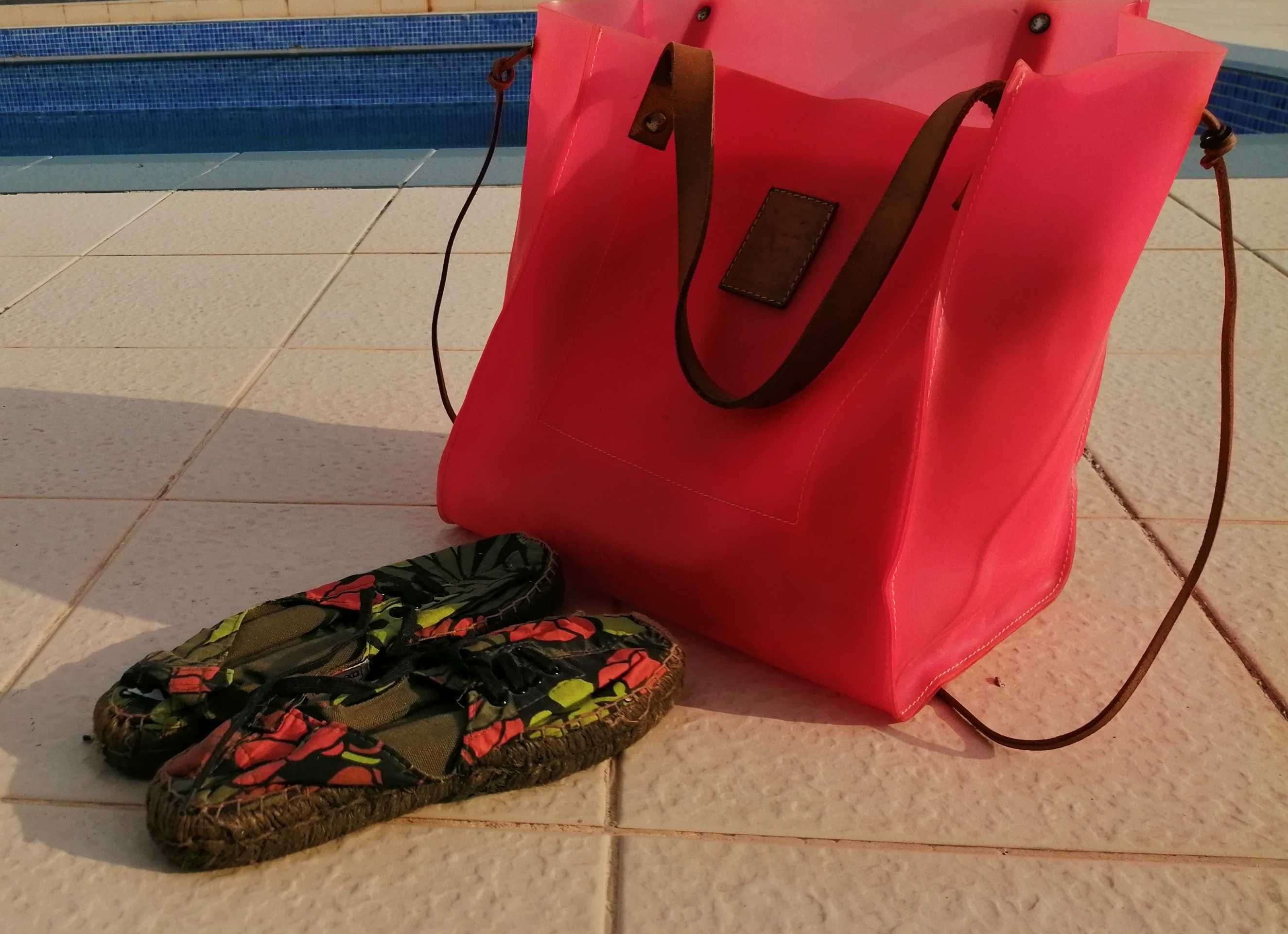 Saco de Praia e Alpercatas / Beach bag and espadrilles