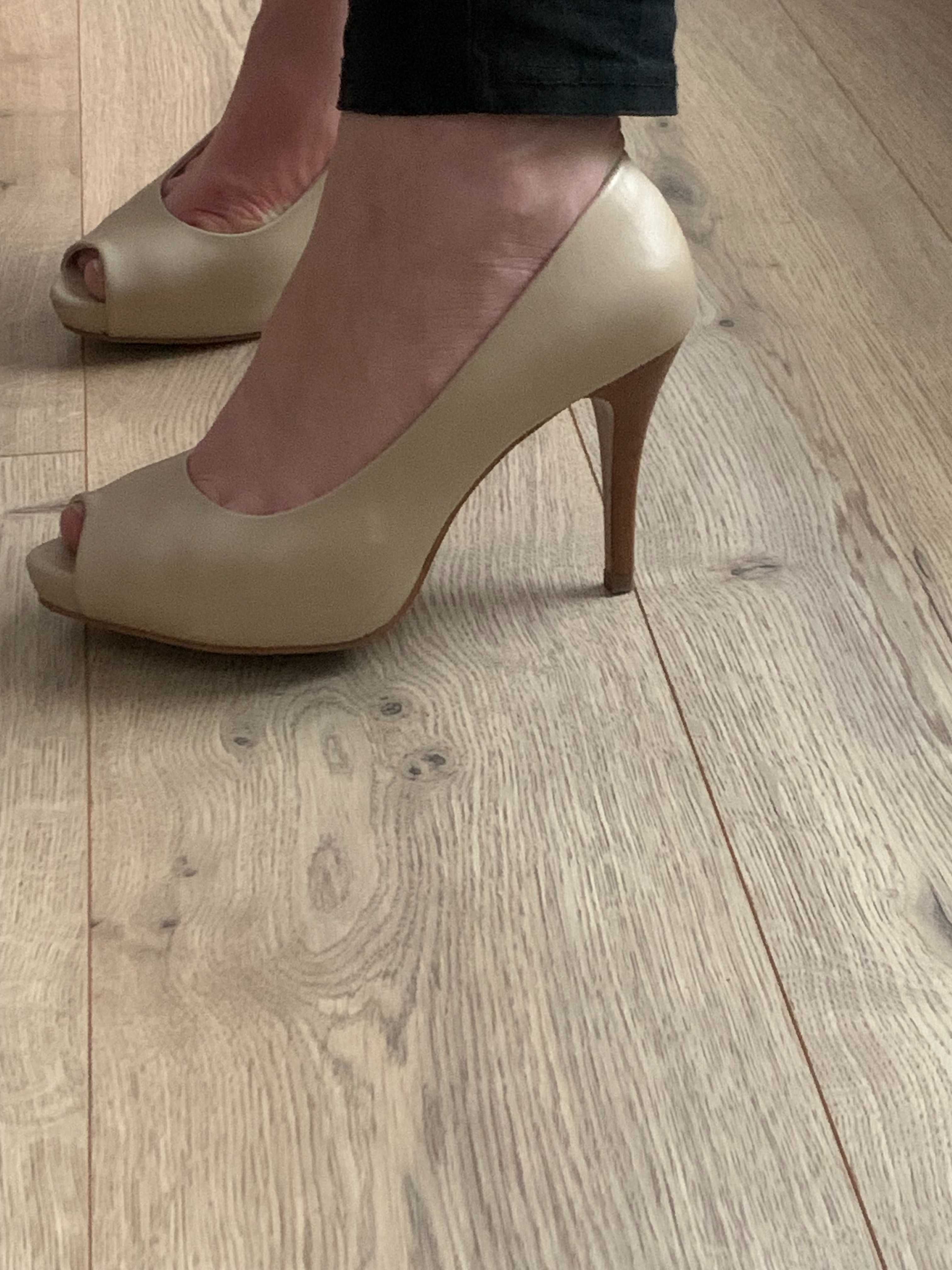 buty szpilki 10cm 39 nude beż beżowe platformy peep toe odkryty palec