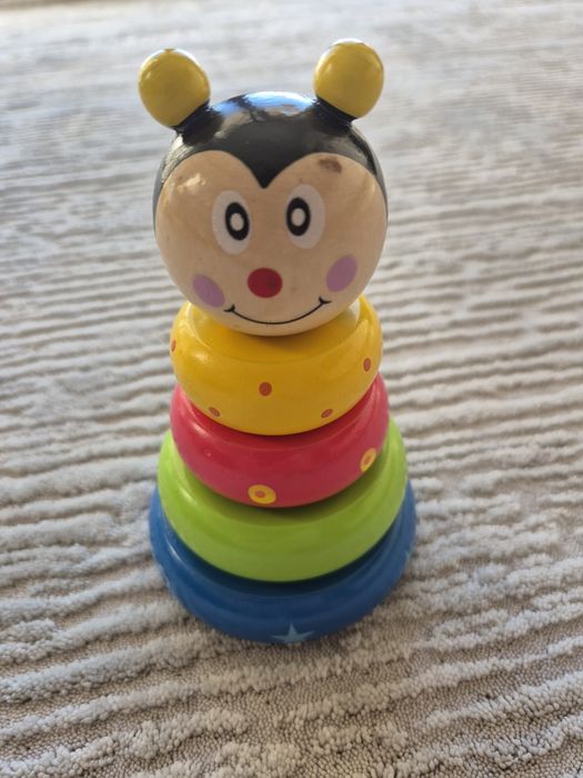 Drewniana wieza biedronka