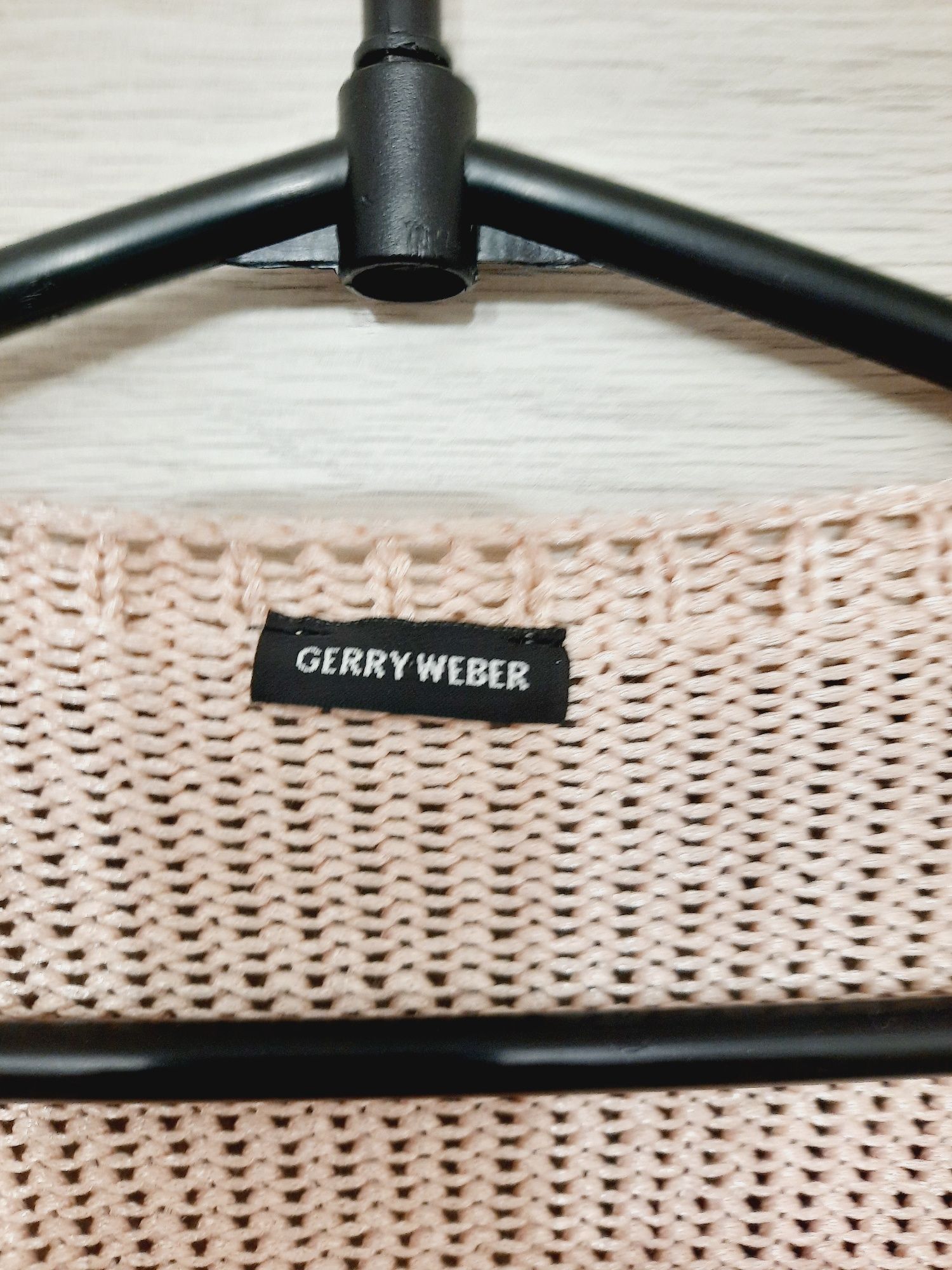 Gerry Weber śliczny elegancki sweterek  46-48 Nowy