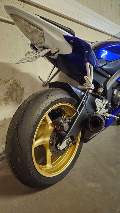 Yamaha yzf R6 2009