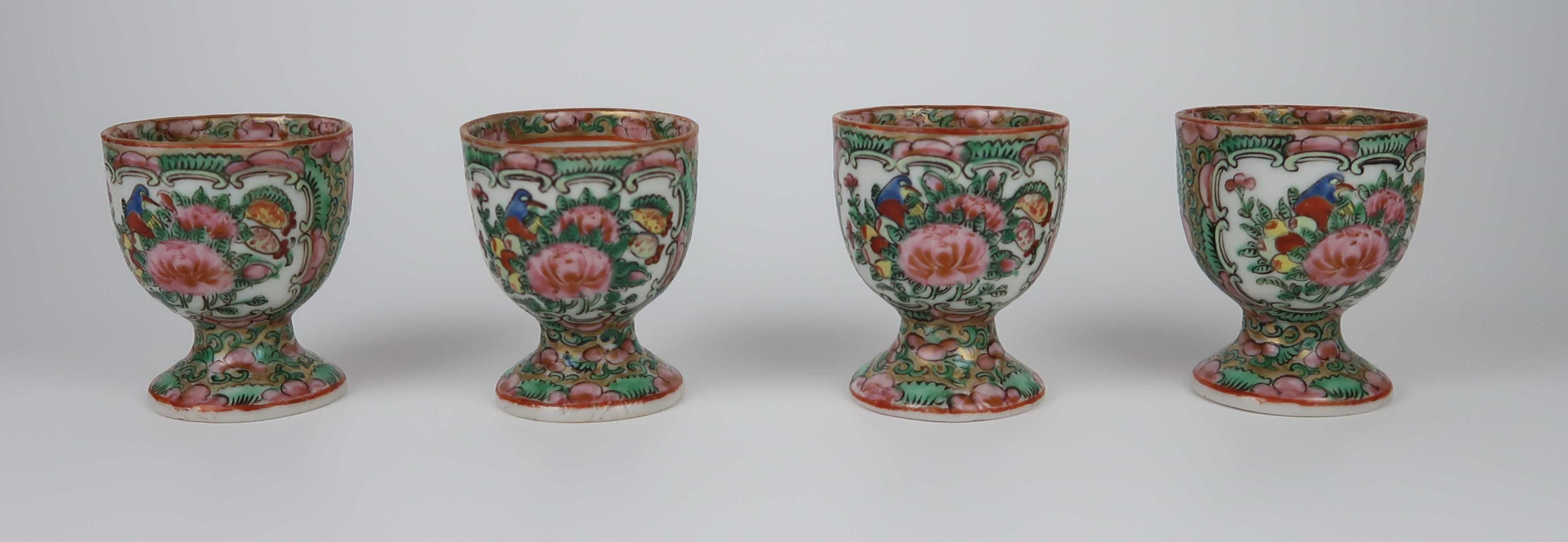 Porta Ovos Porcelana da China Séc. XIX, CADA