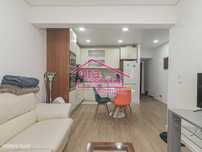 Apartamento T1+1 em rés do chão alto no Feijó.