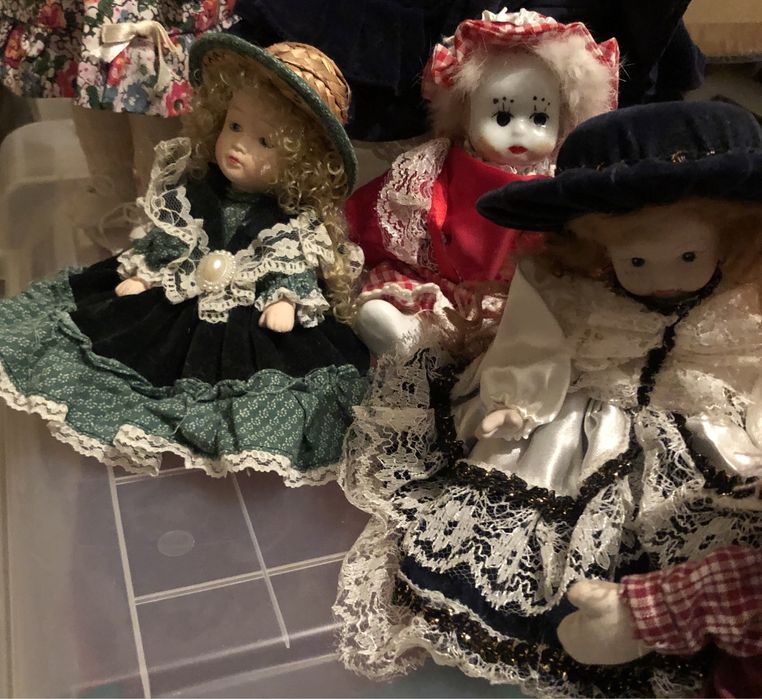 Bonecas de porcelana antigas