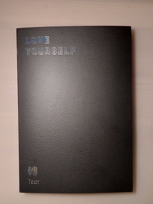 Album BTS Love Yourself Tear + plakat