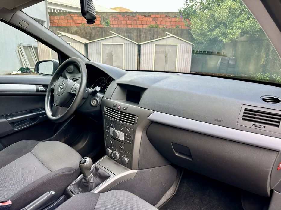 Opel Astra Caravan 1.4 poucos km