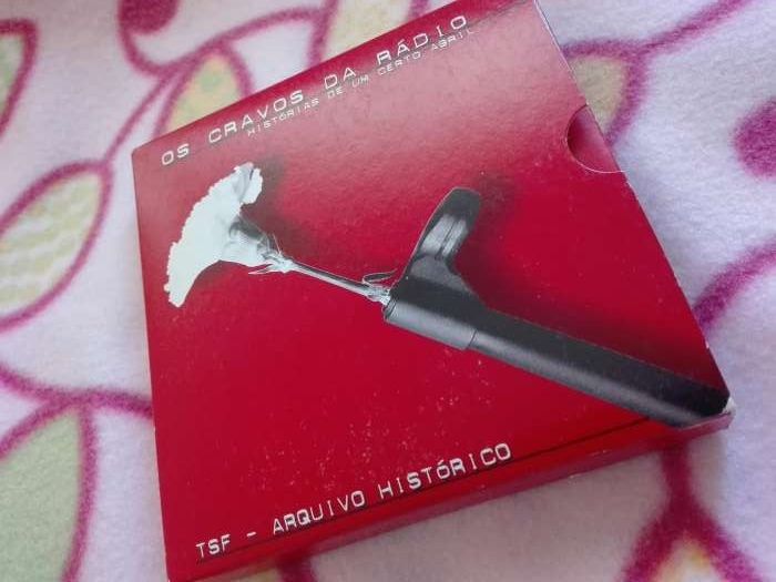 Os Cravos da Rádio - TSF Arquivo Histórico - 20 Anos do 25 de Abril
