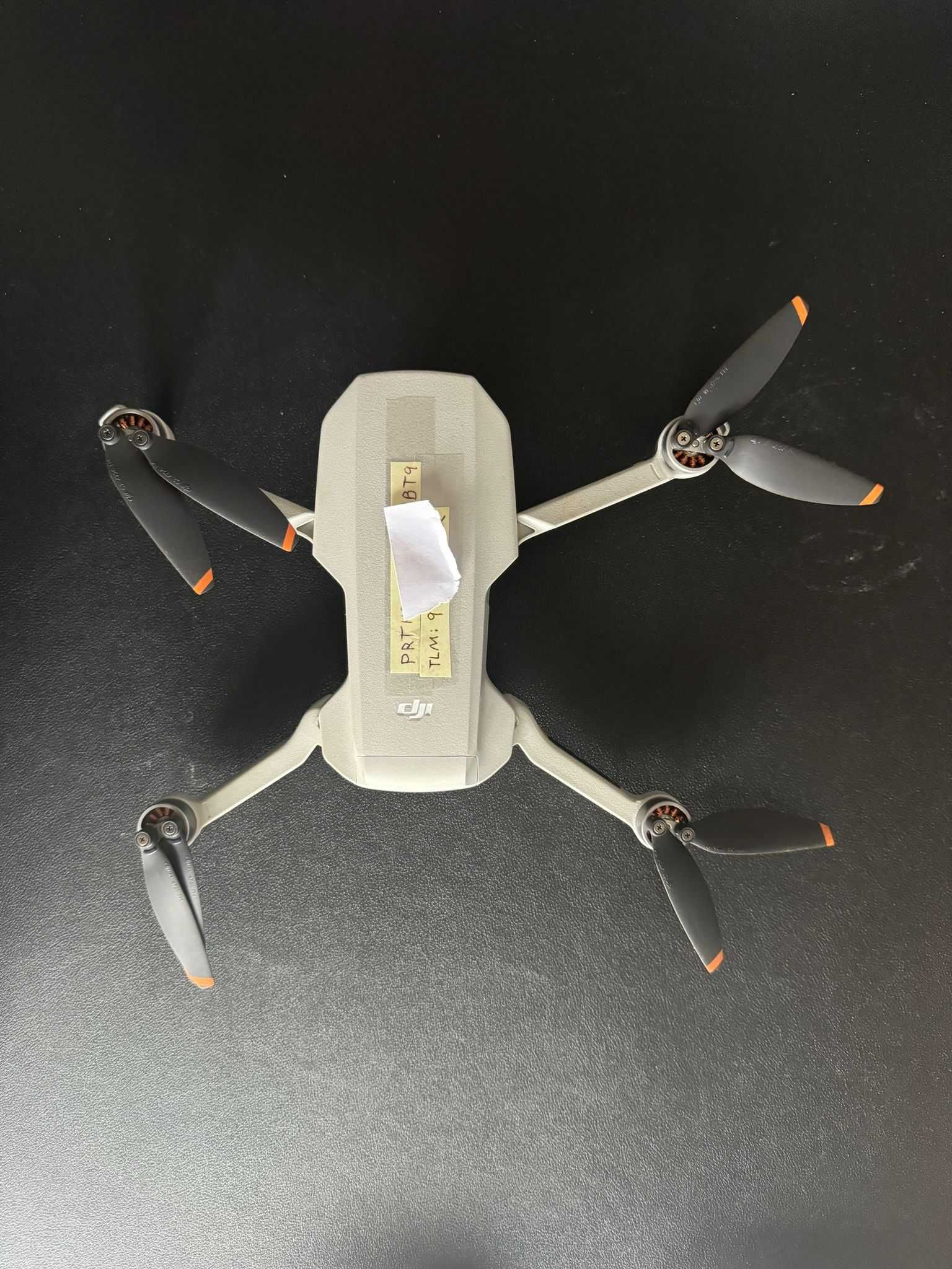 Drone mini 2 com Fly more combo (3 baterias + carregador) como novo!