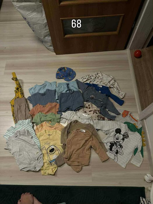 Gigantyczny zestaw ciuszków dla noworodka niemowlaka ubranka akcesoria