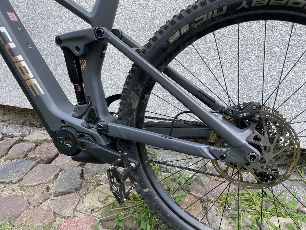 Rower elektryczny eMtb full Cube Stereo Race HPC rozm L bosch karbon