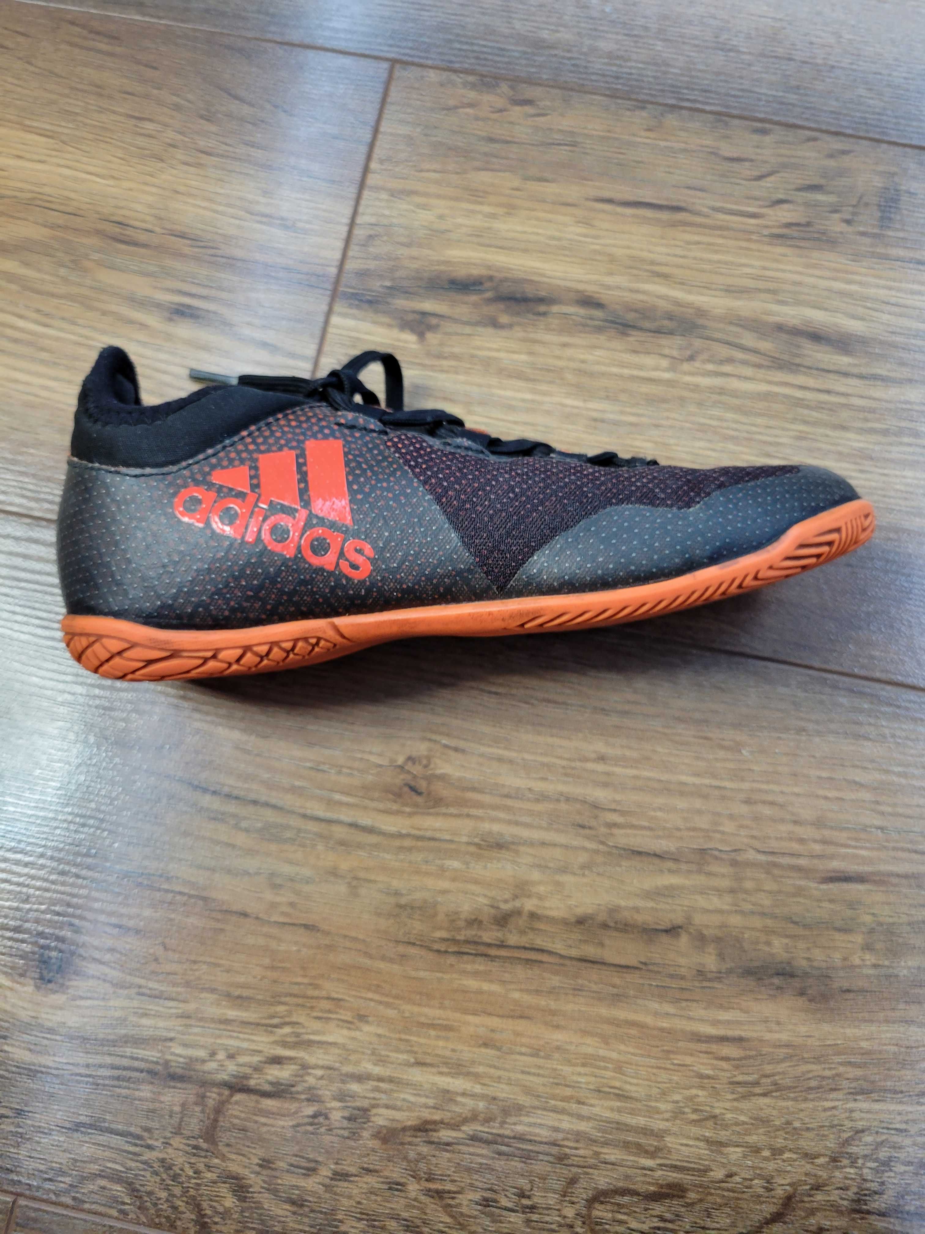 Футзалки, бампи Adidas X Tango 33.5 розмір