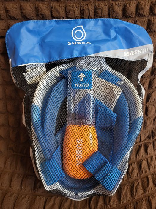 Маска для снорклінгу