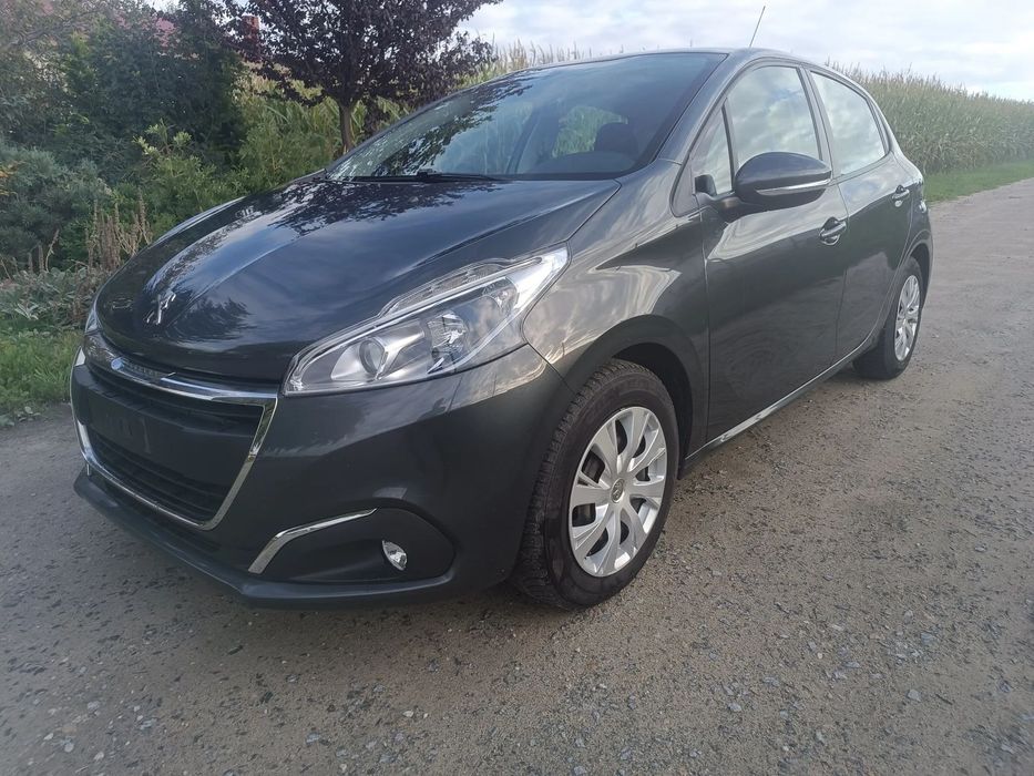 Peugeot 208 Peugeot 208 1.6 HDi 99 KM Navigacja Klimatyzacja