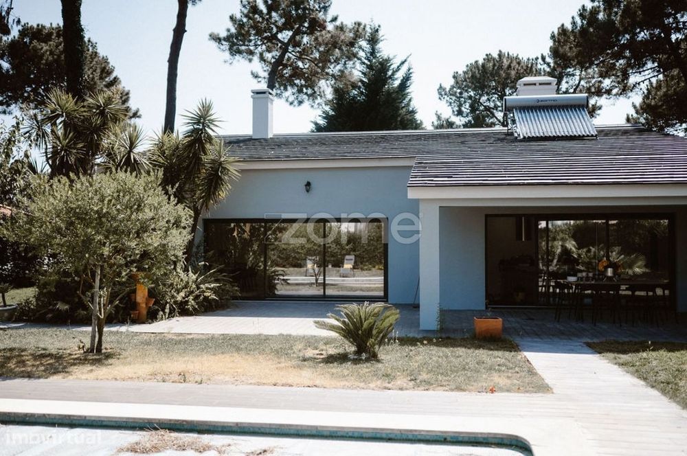 Moradia T4 c/ Piscina na Herdade da Aroeira