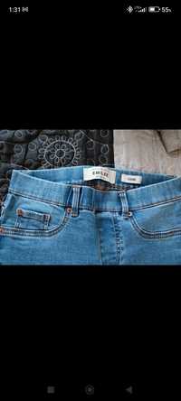 Spodnie jeansy na gumce