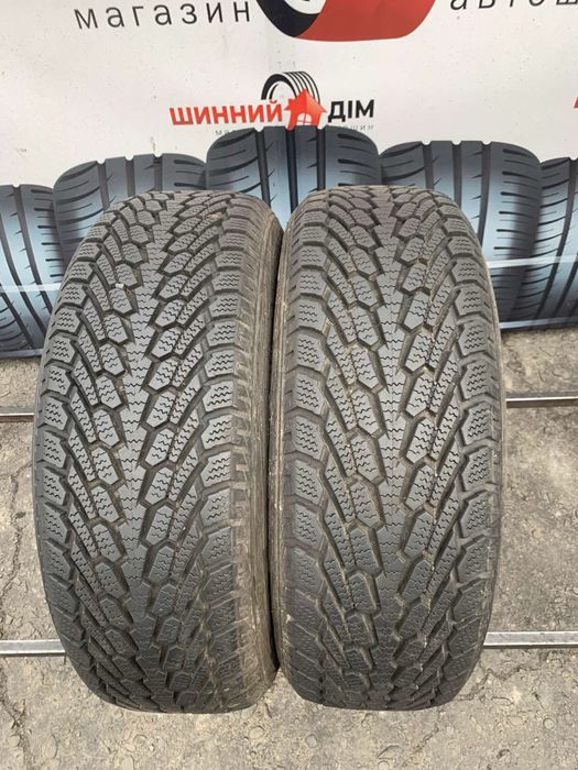 Шини 205/65 R15 пара Nexen 8мм, зима 2022р