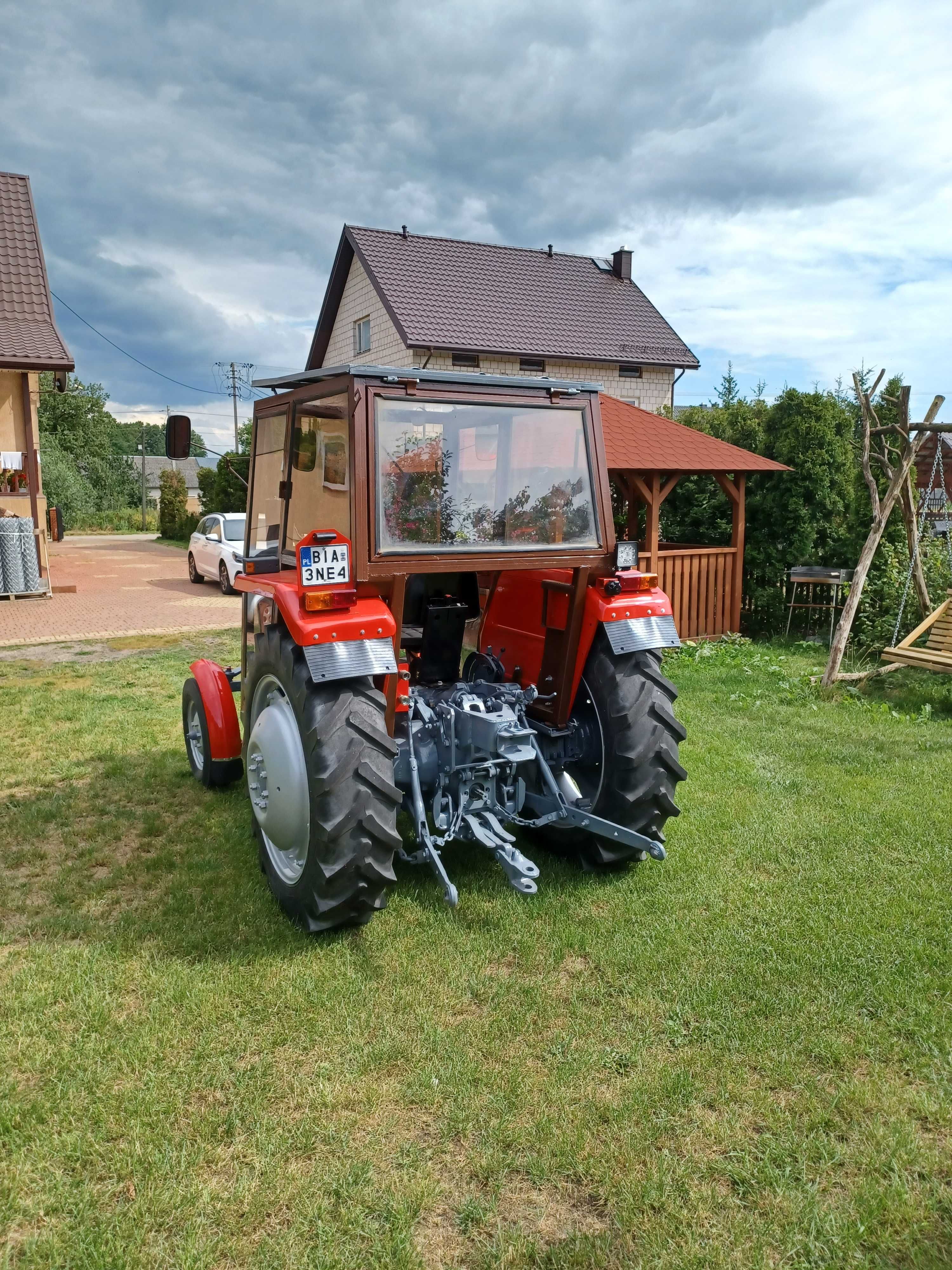 Massey Ferguson 255
