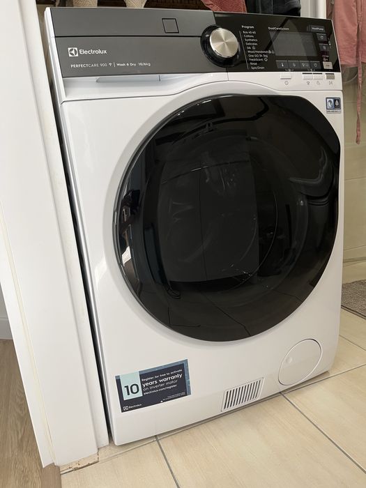 Pralko-suszarka ELECTROLUX PerfectCare 900 EW9W161BC