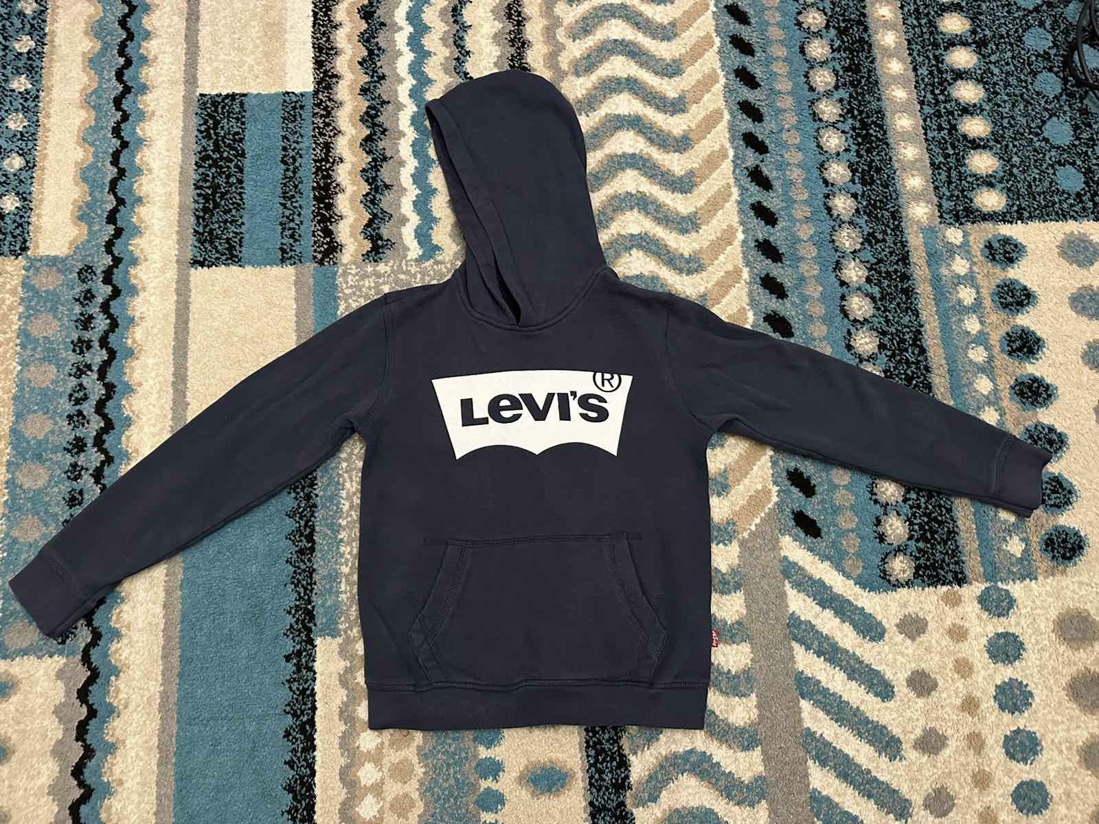 Светр  LEVI'S оригінал