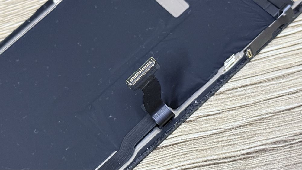 Oryginalny wyświetlacz ekran Apple iPhone 14 Pro demontaż wymiana