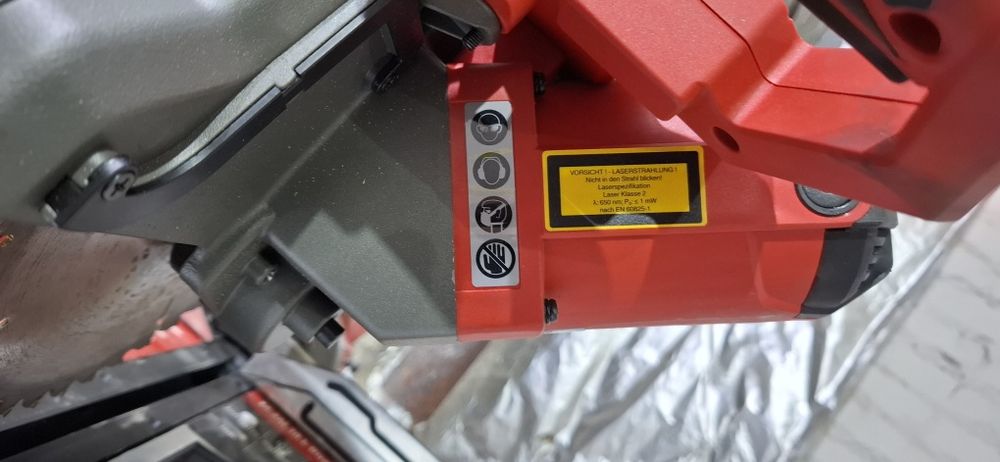 Торцовочна пила Einhel ТЕ-SM 10L Dual