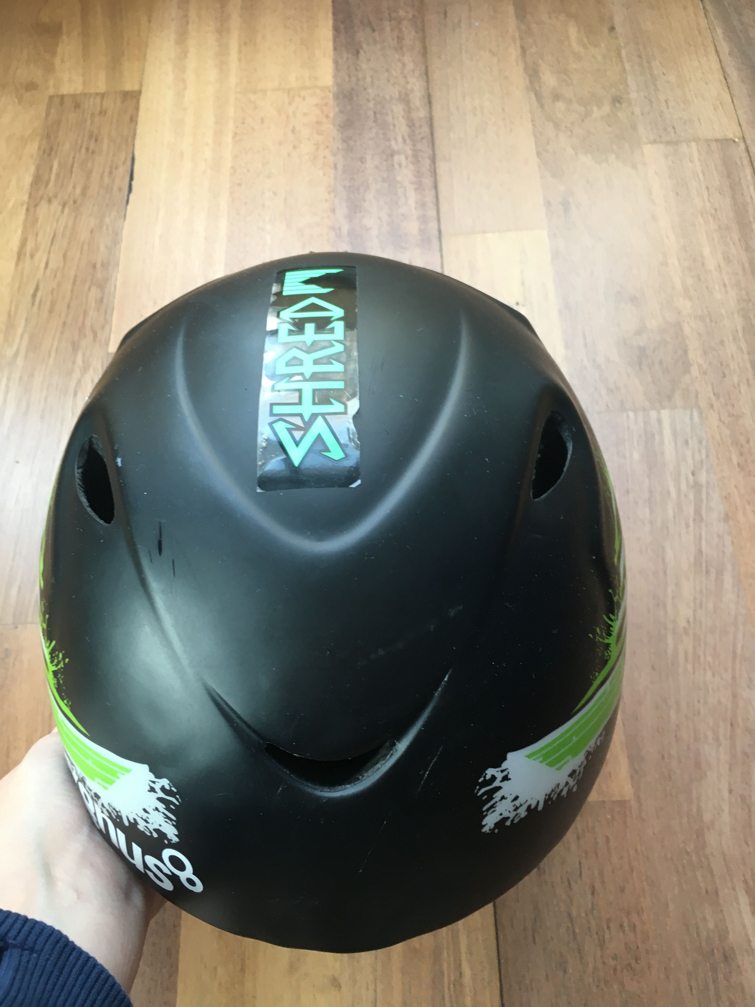 Kask narciarski rozmiar 53-56 cm, junior