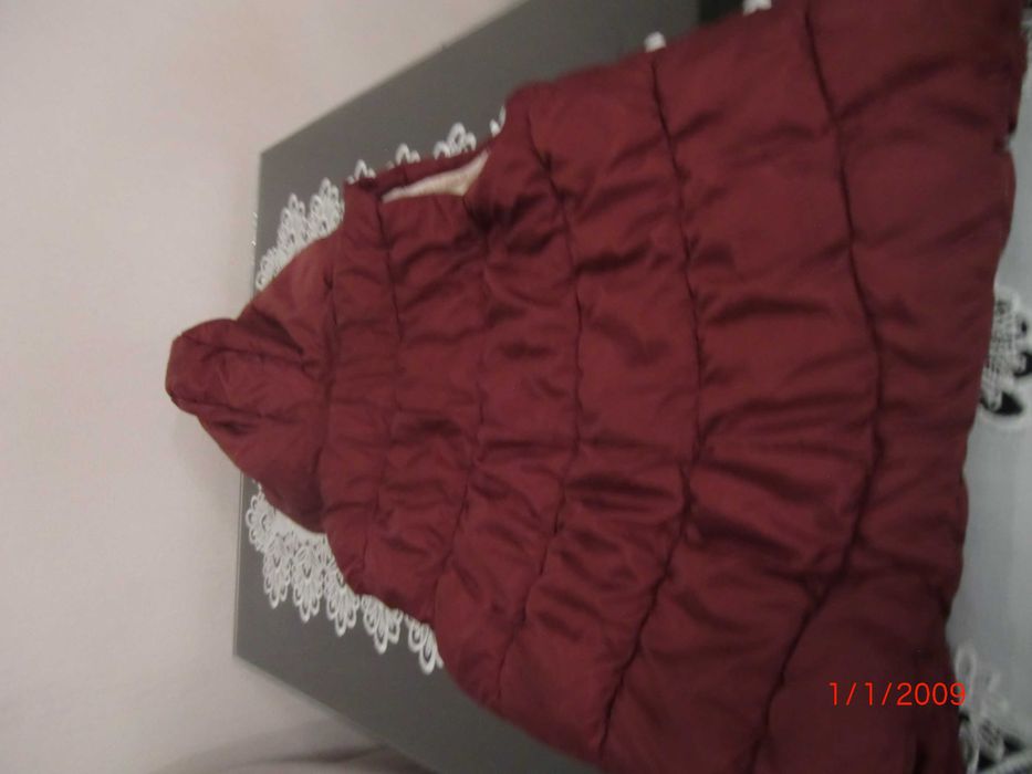 sprzedam dziewczecy ocieplany bezrekawnik