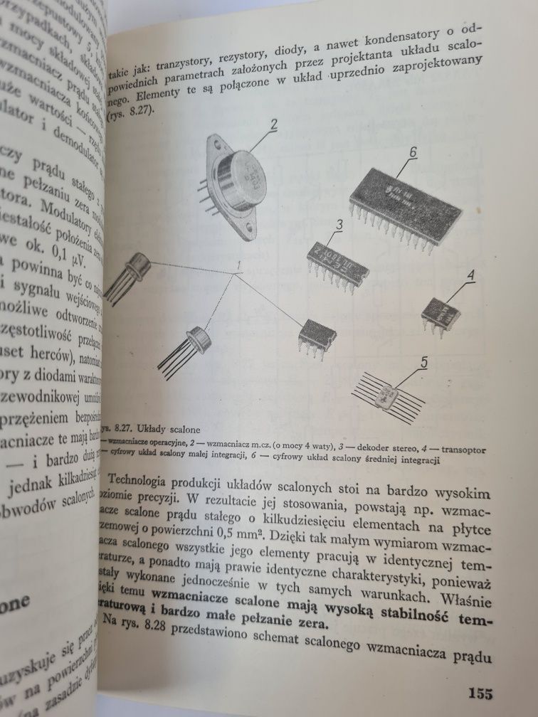 Urządzenia elektroniki - Andrzej Marusak. Książka