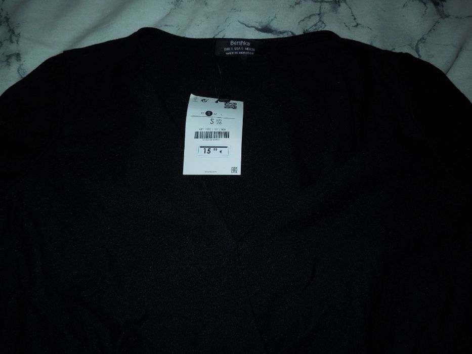 Top Bershka preto Novo