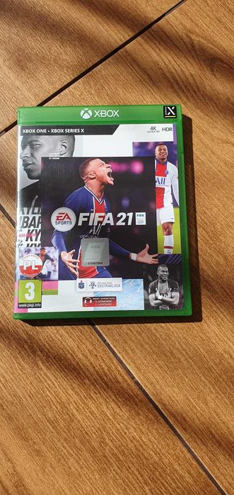 Sprzedam grę fifa 21 na konsole xbox one i series.