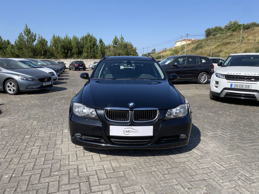 BMW 320d - Pele e Teto panorâmico - IUC 50E