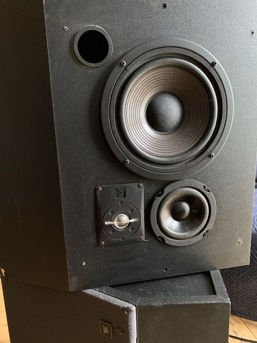 JBL 8330 THX kolumny kinowe kino domowe dolby atmos surround głosniki