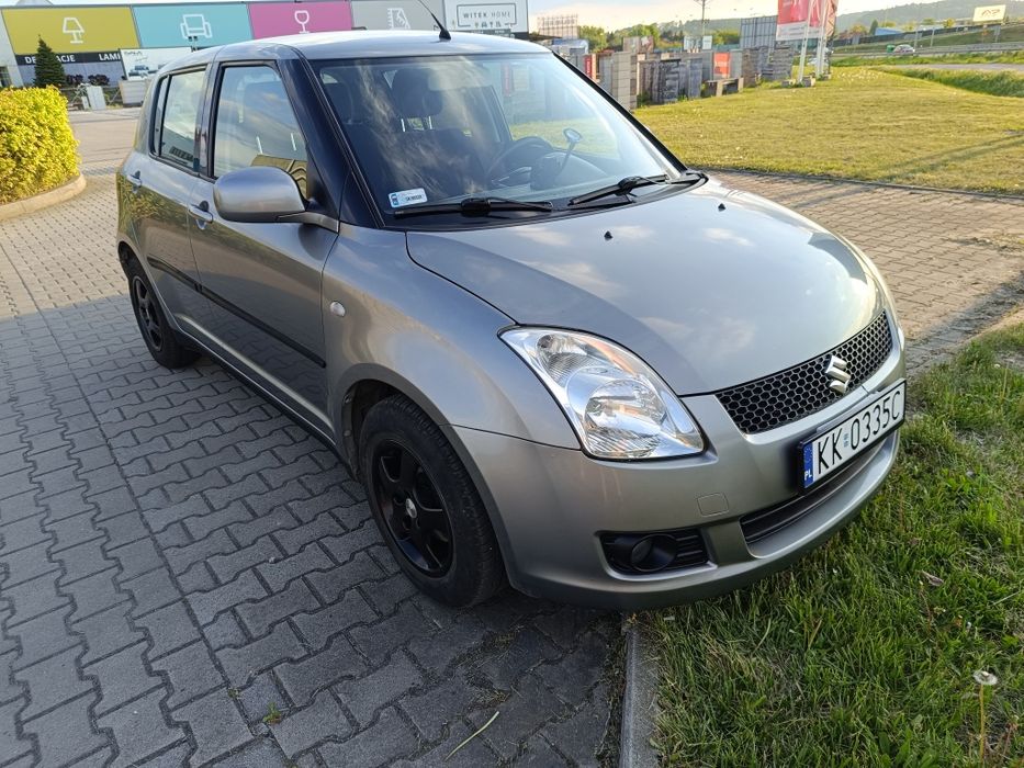 Suzuki Swift 1.5/102km