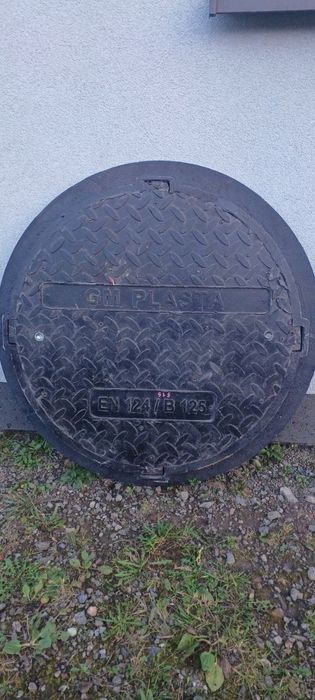 Włazy ogrodowy, kanalizacijna, pokrywa studnia,  do szambo, polimerowy