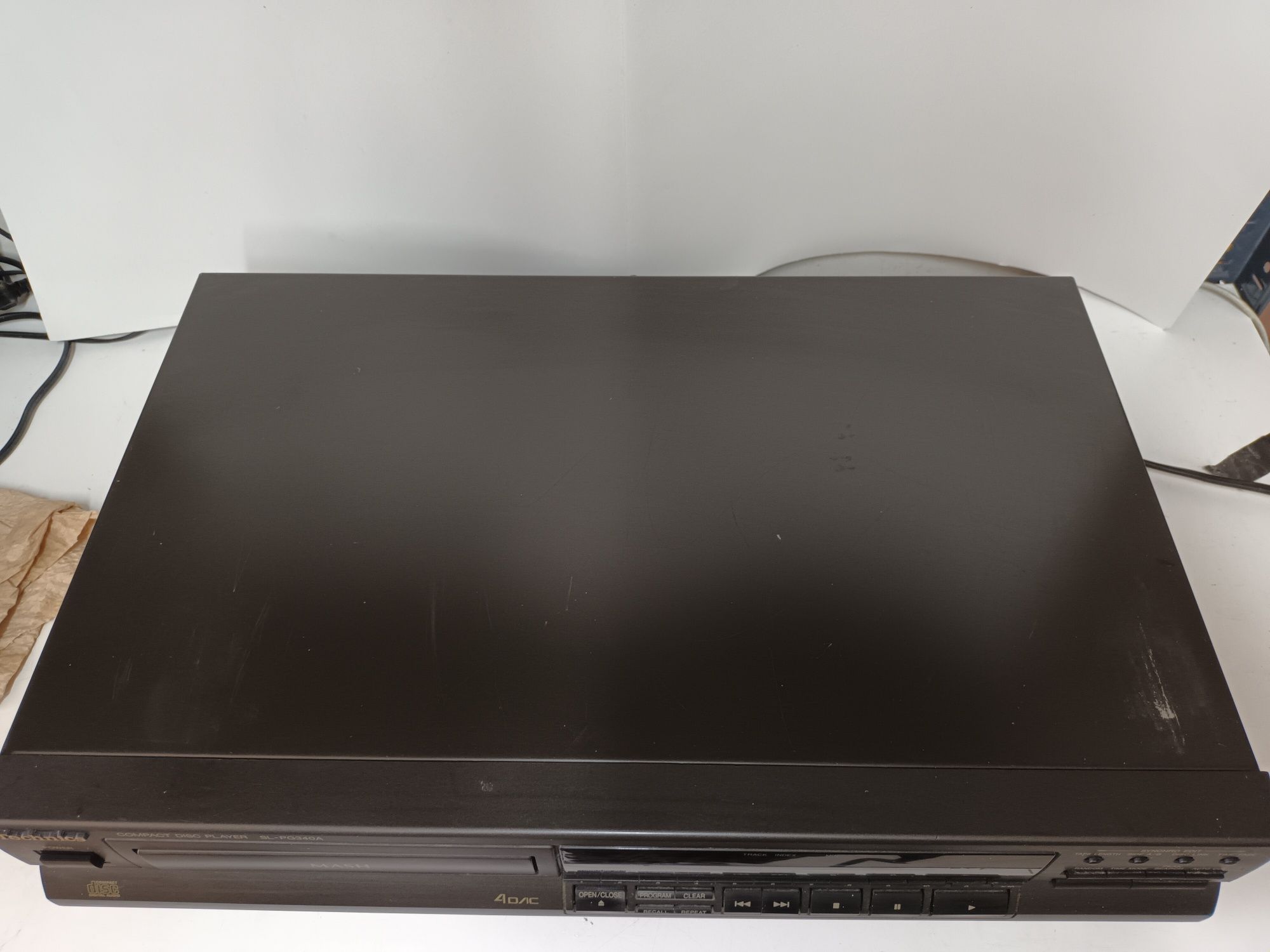 Odtwarzacz CD Technics SL-PG340A