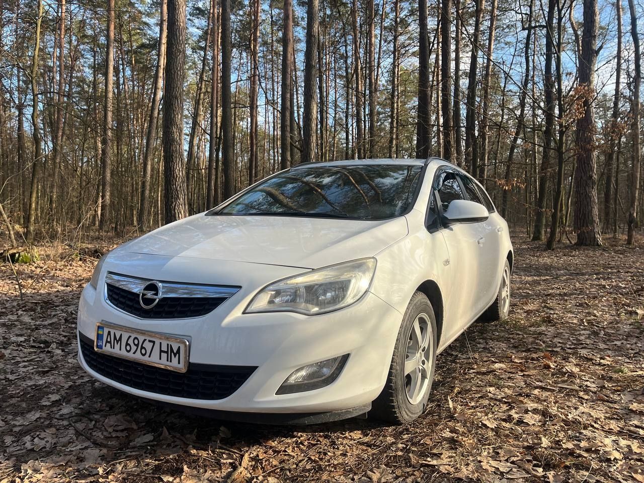 Продам Opel Astra J 2010