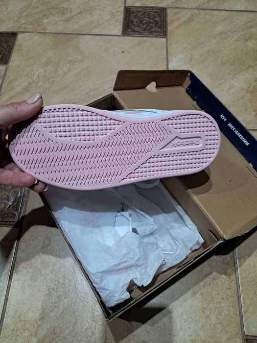 Buty Reebok dziewczęce białe różowe