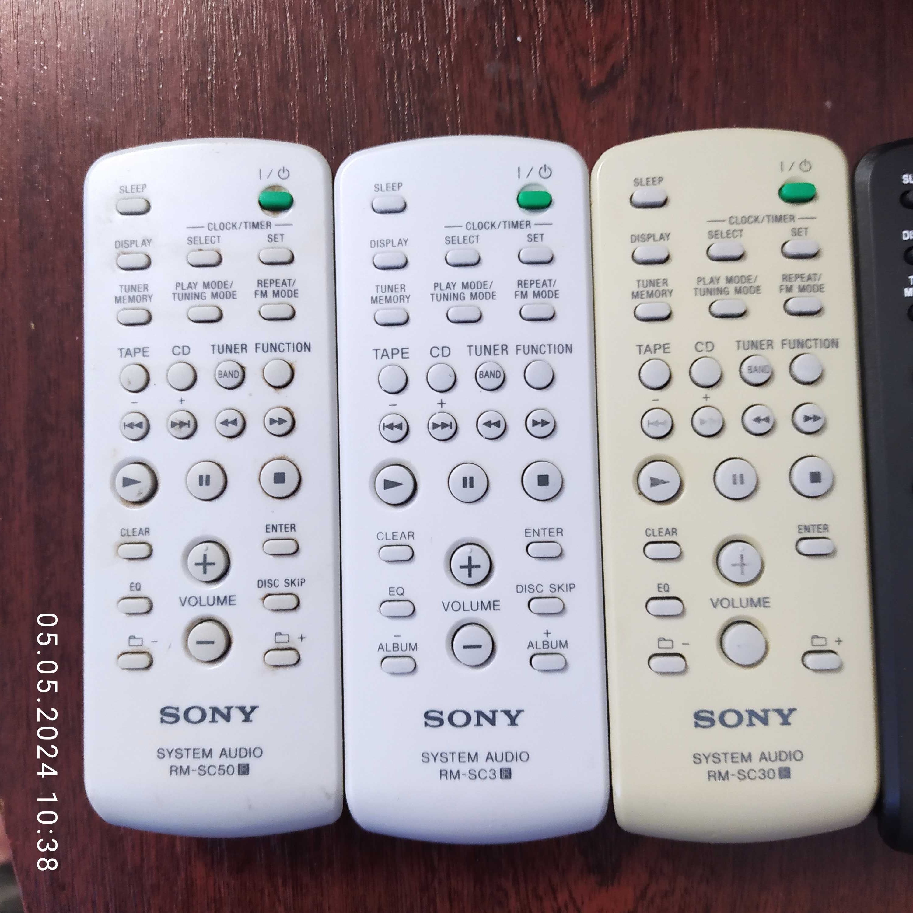 Пульт для музичного центру Sony RM-AMU053. Sony RM-SC3.