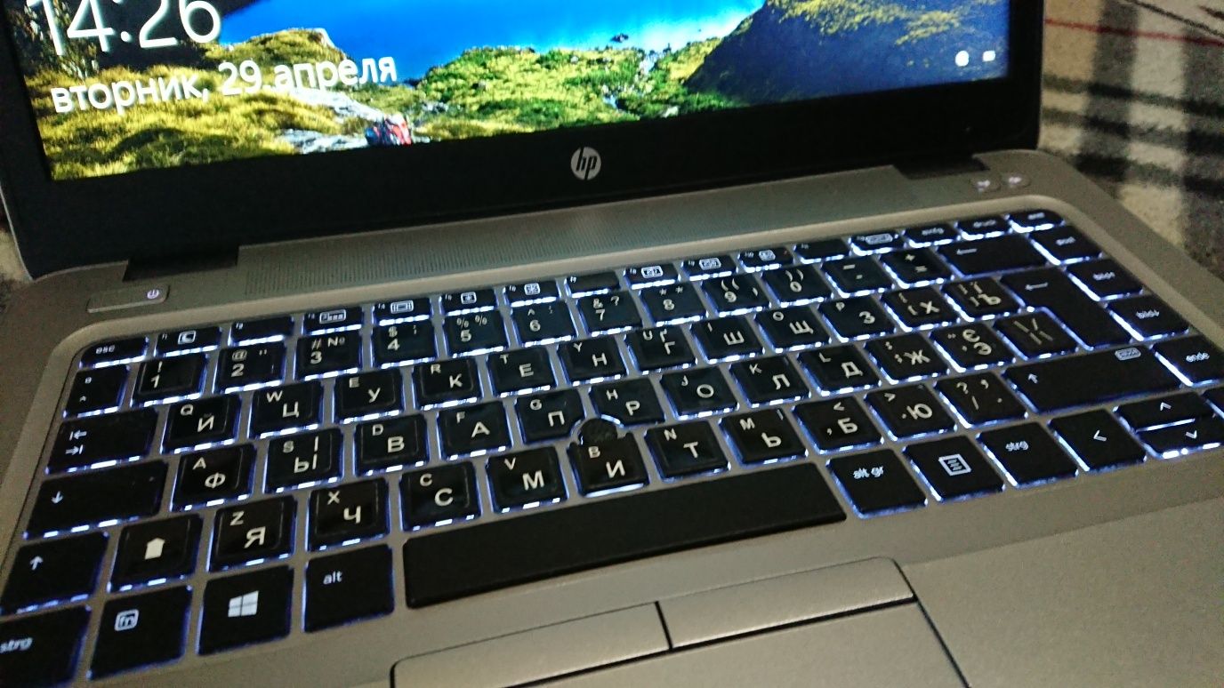 Ноутбук HP Core i5 SSD256GB