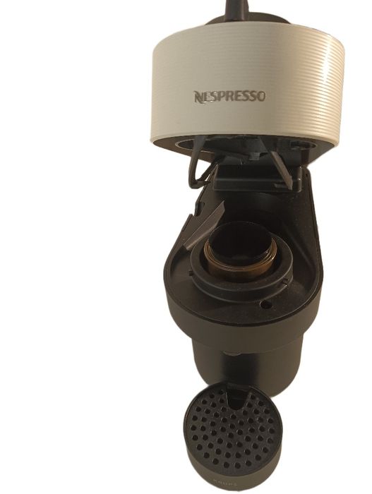 Vendo Máquina de Café Nespresso Vertuo Pop - Branca - 20€