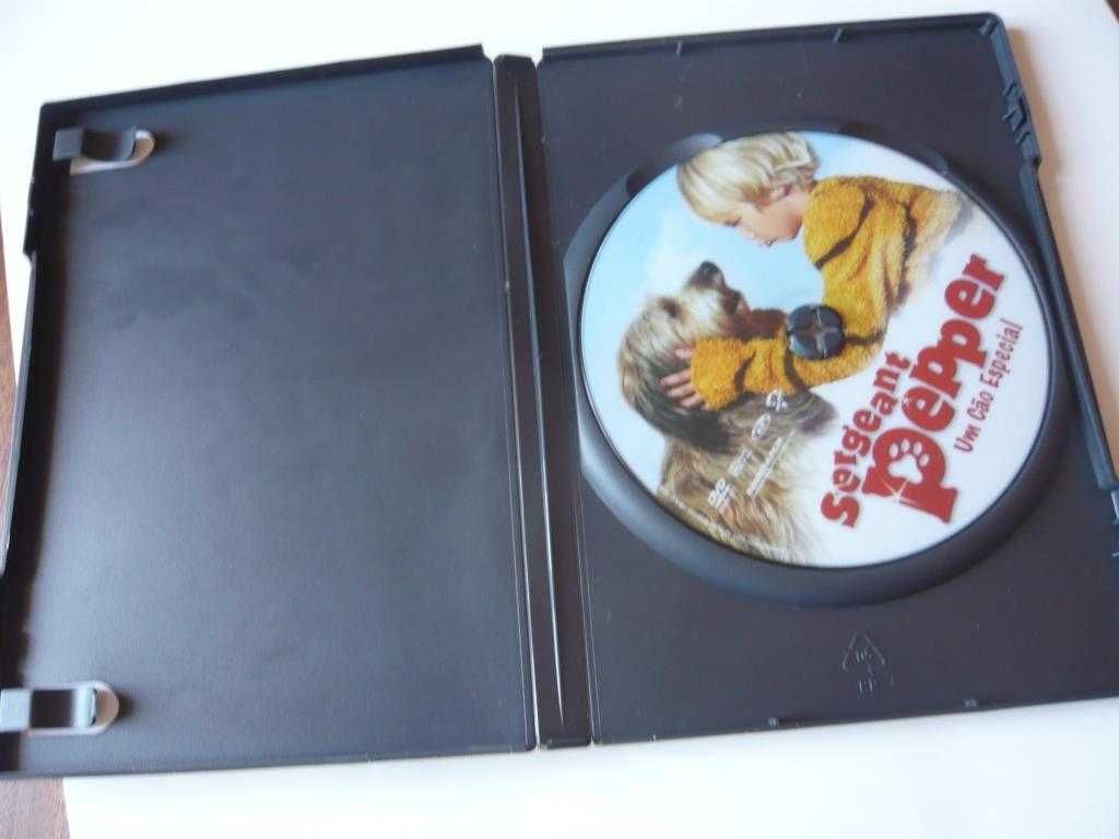 Filme DVD "Sergeant Pepper- Um cão muito especial”