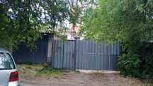 Срочно . Недорого  2ух.ком. в Центре с парковкой. Без Торга .