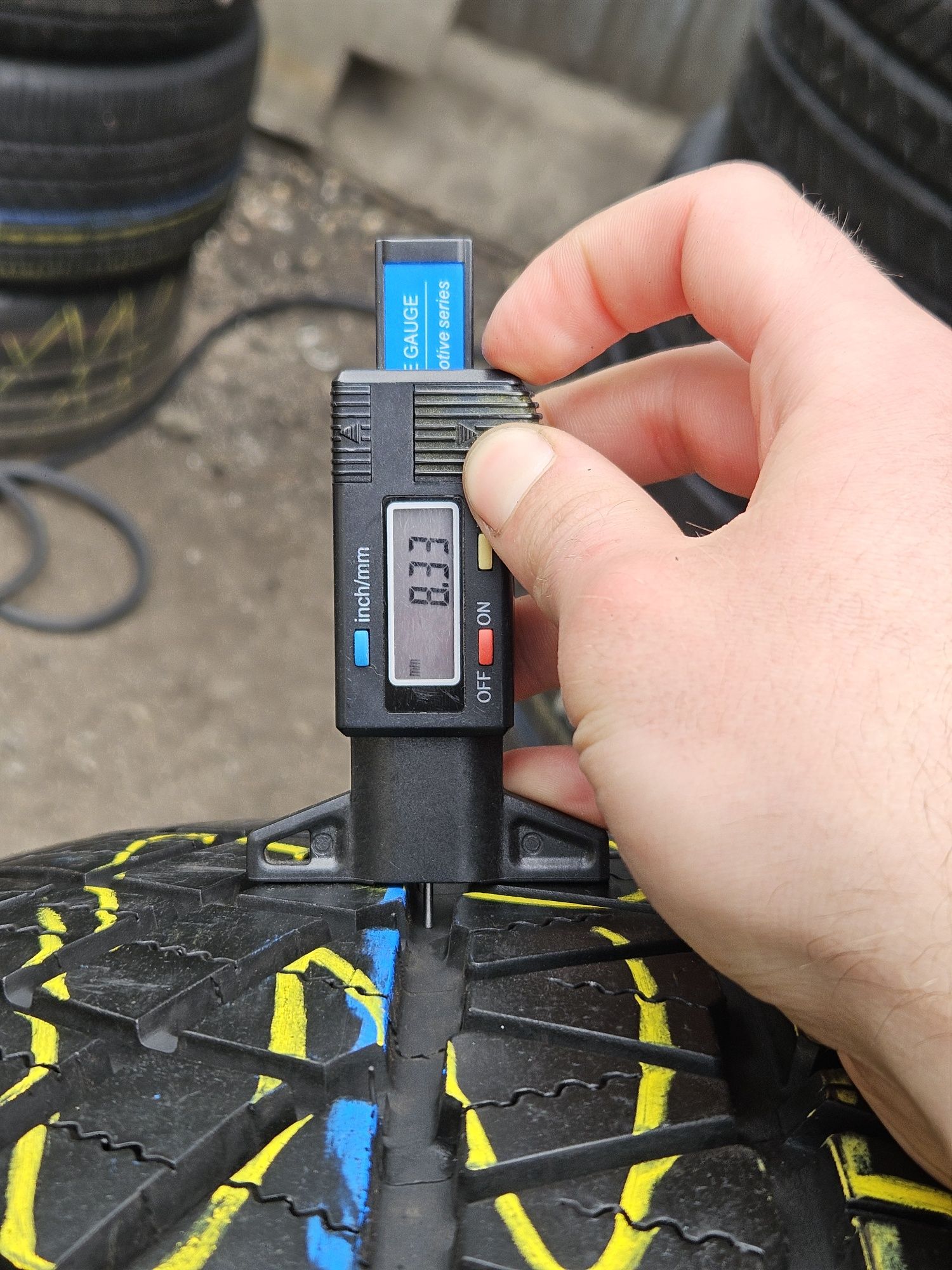 Шины БУ 265 70 R 16 Michelin latitude cross комплект всесезон