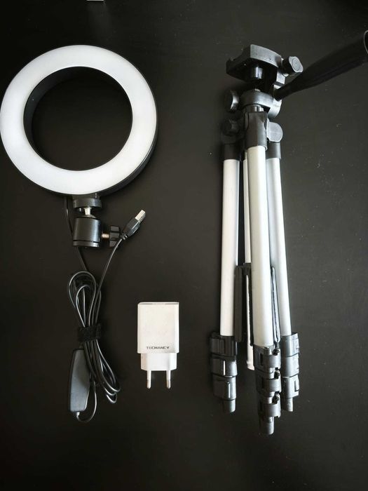 Ring Light com Tripé e Carregador