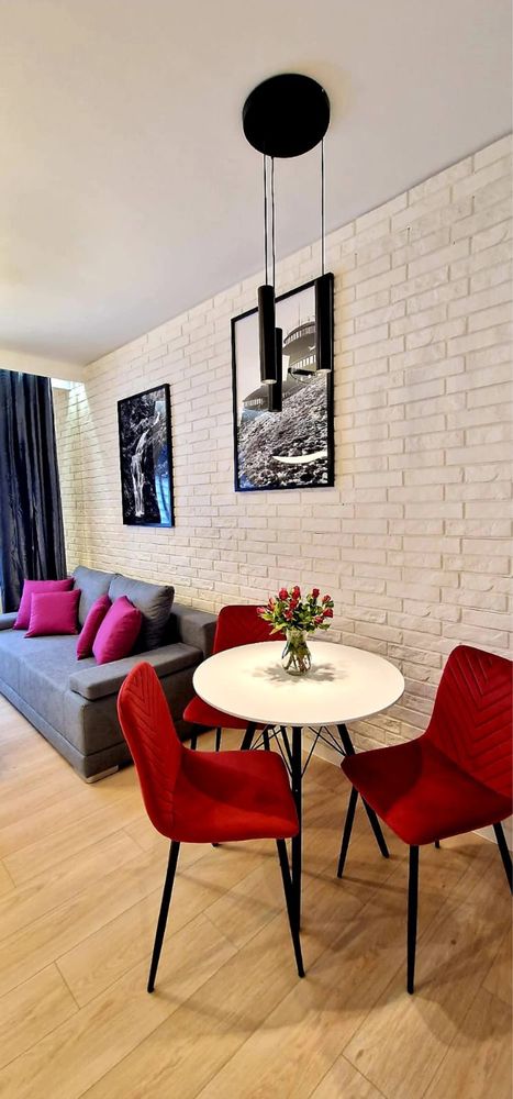 Stacja KARKONOSZE Szklarska Poręba studio w centrum