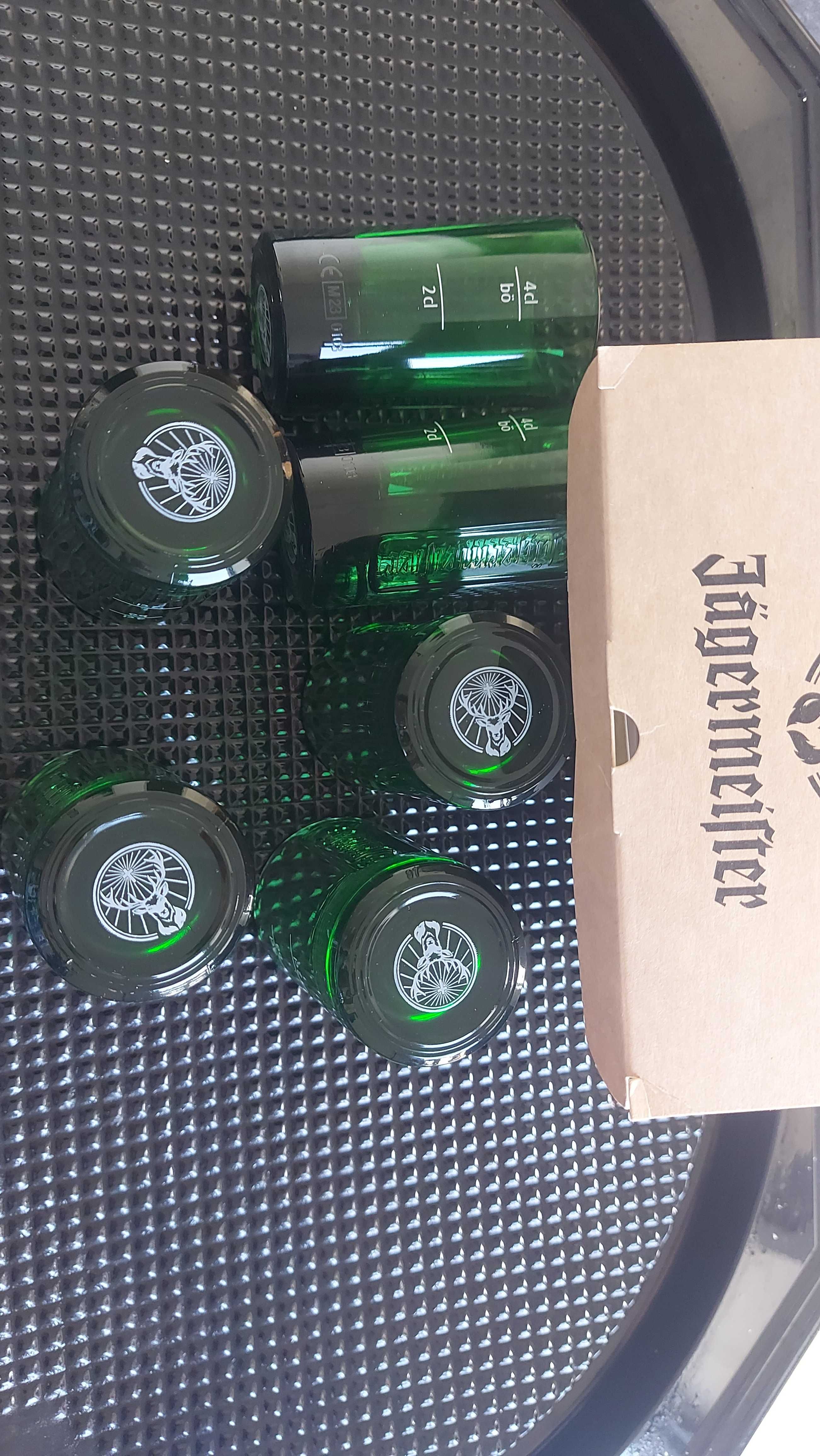 kieliszki Jagermeister zielone